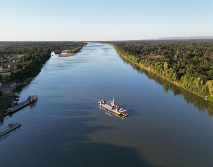 Ponte sobre o Rio São Francisco será construída entre Manga e Matias Cardoso, orçada em R$ 150 milhões....